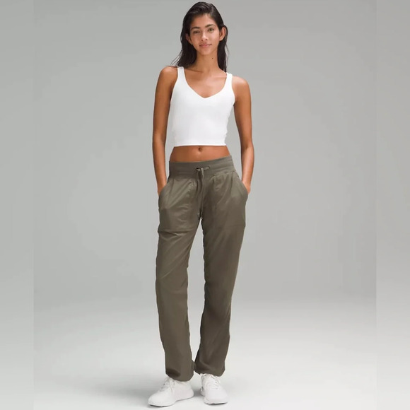 NWT Lululemon Align Tank in White Size 4 - Picture 3 of 9